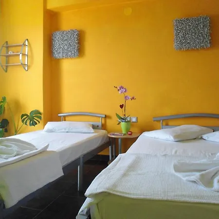 Lilalo ηotel Paralía
