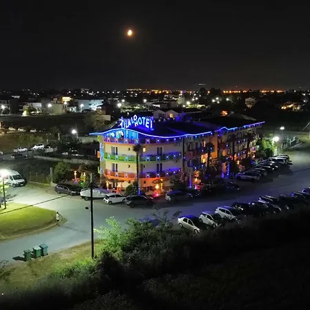 호텔 Lilalo ηotel Paralía