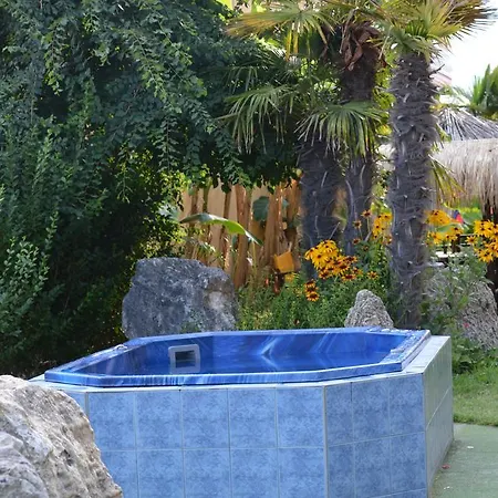 Otel Lilalo ηotel