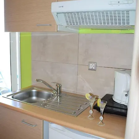 Lilalo ηotel 호텔 Paralía