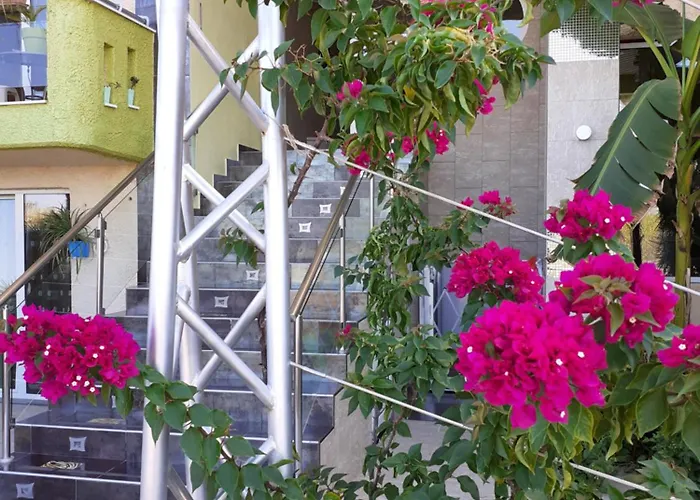 Lilalo ηotel Hotel 2*