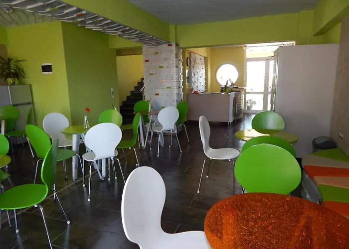 Lilalo ηotel Hotel 2*
