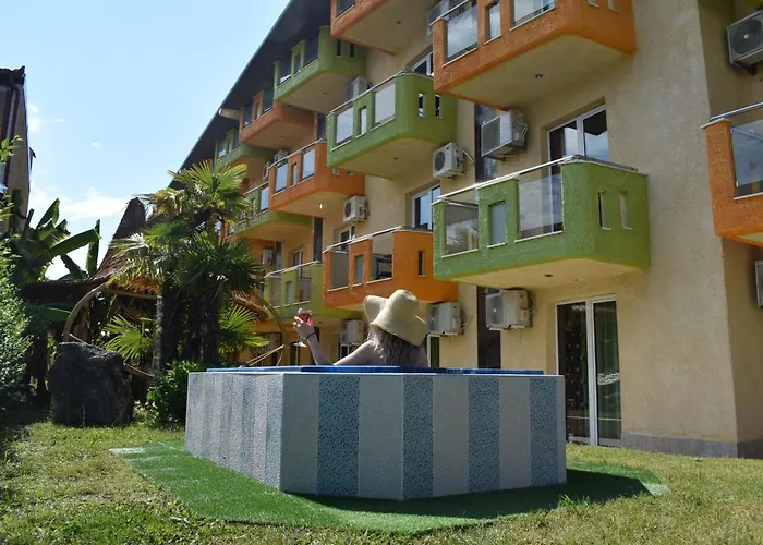 Hotel Lilalo ηotel