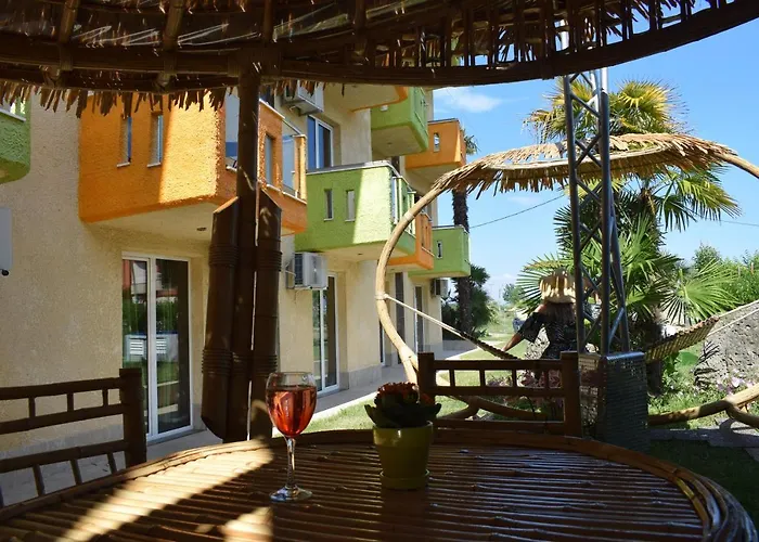 Lilalo ηotel Paralía