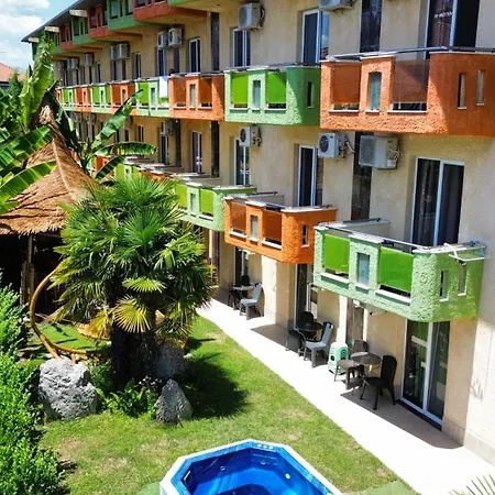 Lilalo ηotel