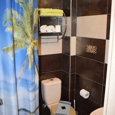 Lilalo ηotel Hotel 2*